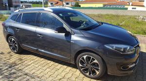 Renault Mégane  cv Bose Agosto/14 - à venda -