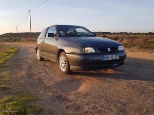 Seat Ibiza 1.9Diesel Junho/94 - à venda - Ligeiros