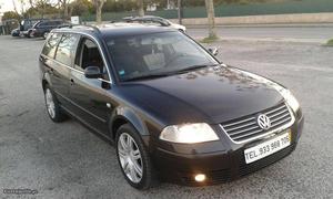 VW Passat 1.9 TDi 130cv 6veloc Agosto/01 - à venda -