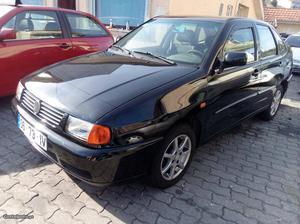 VW Polo gl 1.4 claçic Agosto/97 - à venda - Ligeiros