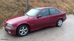 BMW 318 Tds Junho/97 - à venda - Ligeiros Passageiros,