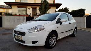 Fiat Grande Punto 1.3 MJET Van Novembro/09 - à venda -