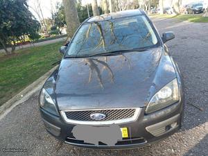 Ford Focus 1.6 sport tdci Janeiro/06 - à venda - Ligeiros