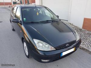 Ford Focus TDCI / 158 mil km Janeiro/03 - à venda -