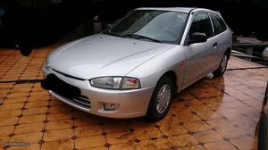 Mitsubishi Colt Direção assistida Novembro/96 - à venda -