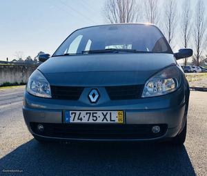 Renault Scénic 5 Lug Maio/04 - à venda - Ligeiros