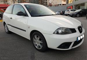 Seat Ibiza 1.9 Tdi 100cv Abril/09 - à venda - Ligeiros