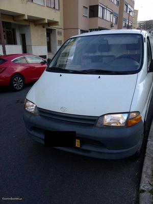 Toyota HiAce H21 Agosto/00 - à venda - Comerciais / Van,