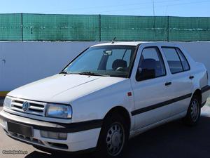 VW Vento 1.9 D Novembro/94 - à venda - Ligeiros