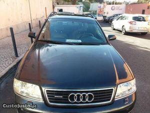 Audi A6 Advant cv Junho/00 - à venda - Ligeiros