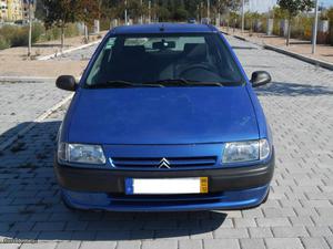 Citroën Saxo 1.1 Dezembro/96 - à venda - Ligeiros