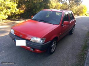 Ford Fiesta 1.1 CLX Abril/93 - à venda - Ligeiros