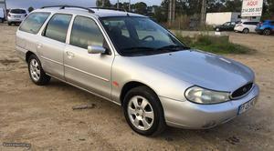 Ford Mondeo 1.8 TD Outubro/98 - à venda - Ligeiros