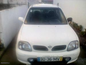 Nissan Micra  Junho/99 - à venda - Ligeiros