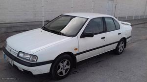 Nissan Primera Luxu Outubro/93 - à venda - Ligeiros