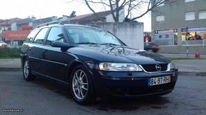 Opel Vectra 2.2 DTI Sport Março/01 - à venda - Ligeiros