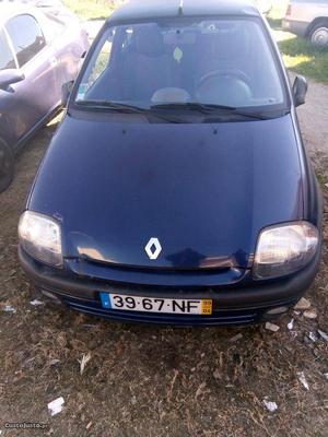 Renault Clio v Abril/99 - à venda - Ligeiros