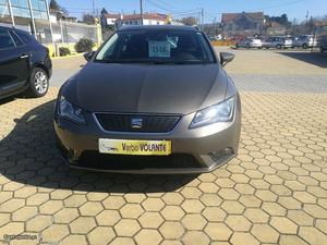 Seat Leon 1.6 tdi ecomotiv Outubro/15 - à venda - Ligeiros