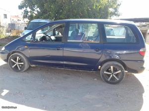 VW Sharan Usado Abril/98 - à venda - Ligeiros Passageiros,