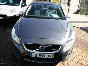 Volvo C30 C-30 R-Desing Março/11 - à venda - Ligeiros