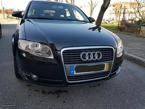 Audi A4 Avant 2.0 tdi 140cv GPS Março/05 - à venda -