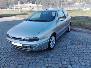 Fiat Bravo 1.9 JTD 105cv SPORT Março/01 - à venda -