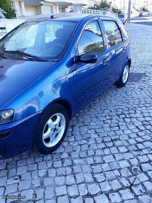 Fiat Punto 1.2 8v E.L.X Julho/00 - à venda - Ligeiros