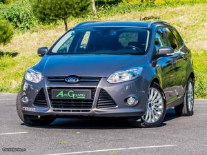 Ford Focus SW 1.6 TDCI Titaniun Setembro/13 - à venda -