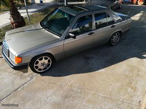 Mercedes-Benz D Fevereiro/90 - à venda - Ligeiros