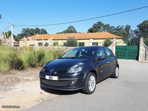 Renault Clio 1.5 dci Expression Fevereiro/06 - à venda -