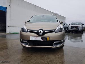 Renault Grand Scénic 7 lugares Maio/15 - à venda -