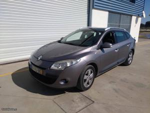 Renault Mégane 1.5 dci 110HP tomtom Abril/10 - à venda -