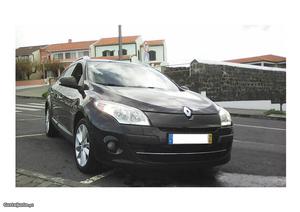 Renault Mégane III Dynamic Sport Fevereiro/10 - à venda -