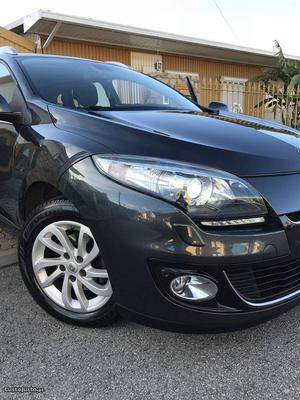 Renault Mégane Xenon GPS Agosto/13 - à venda - Ligeiros