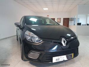 Renault Scénic Sport Tourer 1.5 dci Abril/16 - à venda -