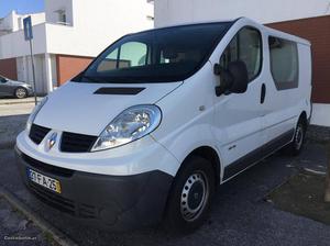 Renault Trafic 2.0 Dci 6Lug Mista Dezembro/07 - à venda -