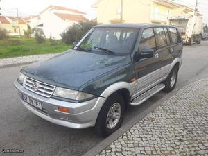 SsangYong Musso 2.9TD Setembro/95 - à venda - Pick-up/