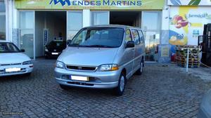 Toyota HiAce 9 Lugares Nova Dezembro/00 - à venda -