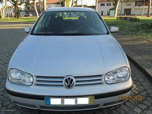 VW Golf IV V Novembro/99 - à venda - Ligeiros