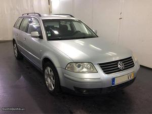 VW Passat 1.9 TDI Variant130cv Dezembro/03 - à venda -