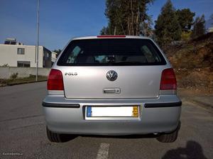 VW Polo conforline Fevereiro/01 - à venda - Ligeiros