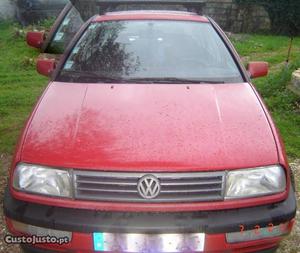 VW Vento  Abril/92 - à venda - Ligeiros Passageiros,