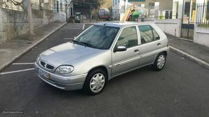 Citroën Saxo 1.1 Maio/02 - à venda - Ligeiros Passageiros,