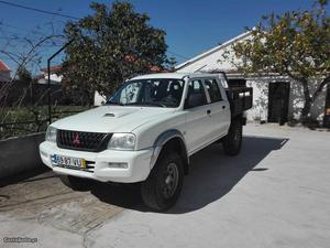 Mitsubishi L200 Dezembro  Dezembro/03 - à venda -