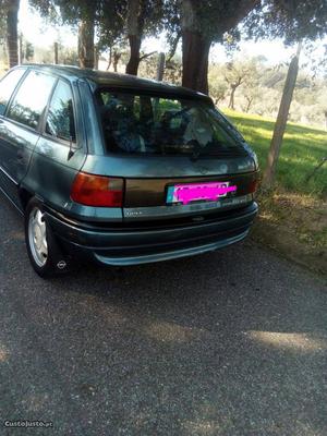 Opel Astra 1.4eco,16v 90cv Abril/97 - à venda - Ligeiros