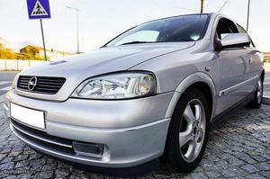 Opel Astra 1.8 SPORT EM PELE Junho/99 - à venda - Ligeiros