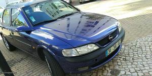 Opel Vectra VECTRA-B-CC Julho/96 - à venda - Ligeiros