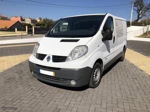 Renault Trafic 2.0dCi - A.C. Maio/08 - à venda - Comerciais