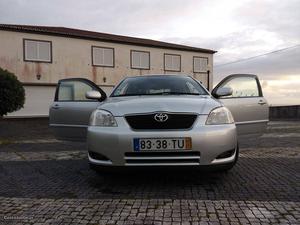 Toyota Corolla cv Julho/02 - à venda - Ligeiros