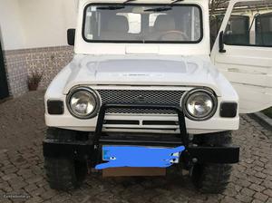 Daihatsu Rocky.. Janeiro/82 - à venda - Pick-up/